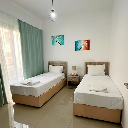 Quitet Two Bedroom With Private Garden Lukomorye D2 Apartment *