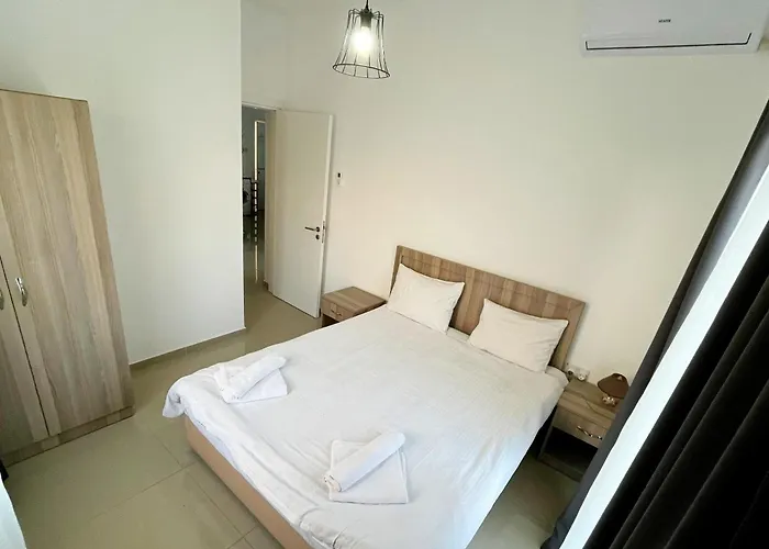 Quitet Two Bedroom With Private Garden Lukomorye D2 * Karavas (Northern Cyprus)